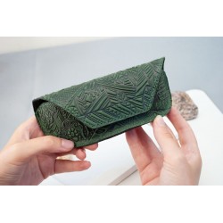 Green real Leather sunglasses case for women with embossed rustic mountain | leather glasses case Boho, cute glasses case